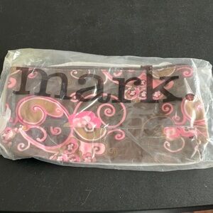 ‼️final must bundle‼️mark. Brown and Pink Swirl Cosmetic Pouch